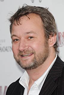 How tall is James Dreyfus?